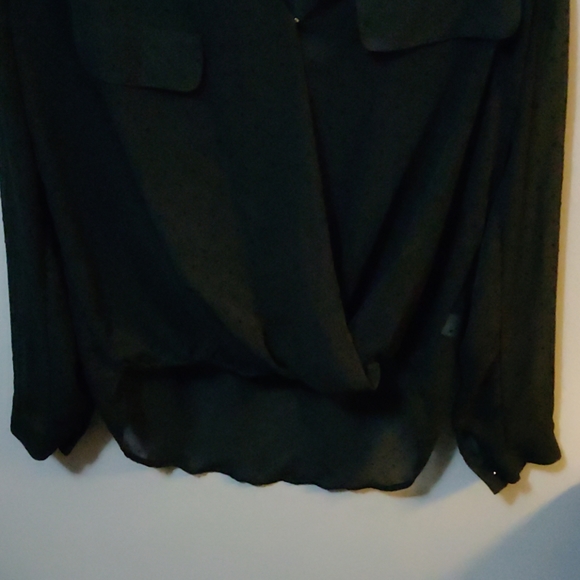 Black dotted blouse - Picture 3 of 5